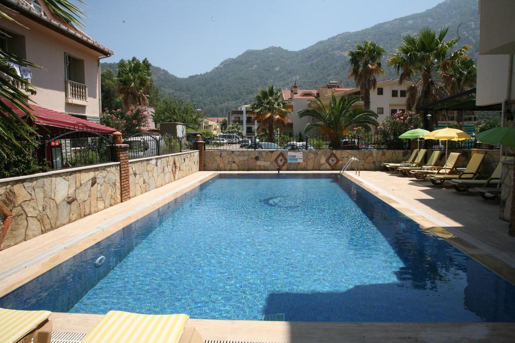 Barbaros Apart Hotel 图兰克 外观 照片